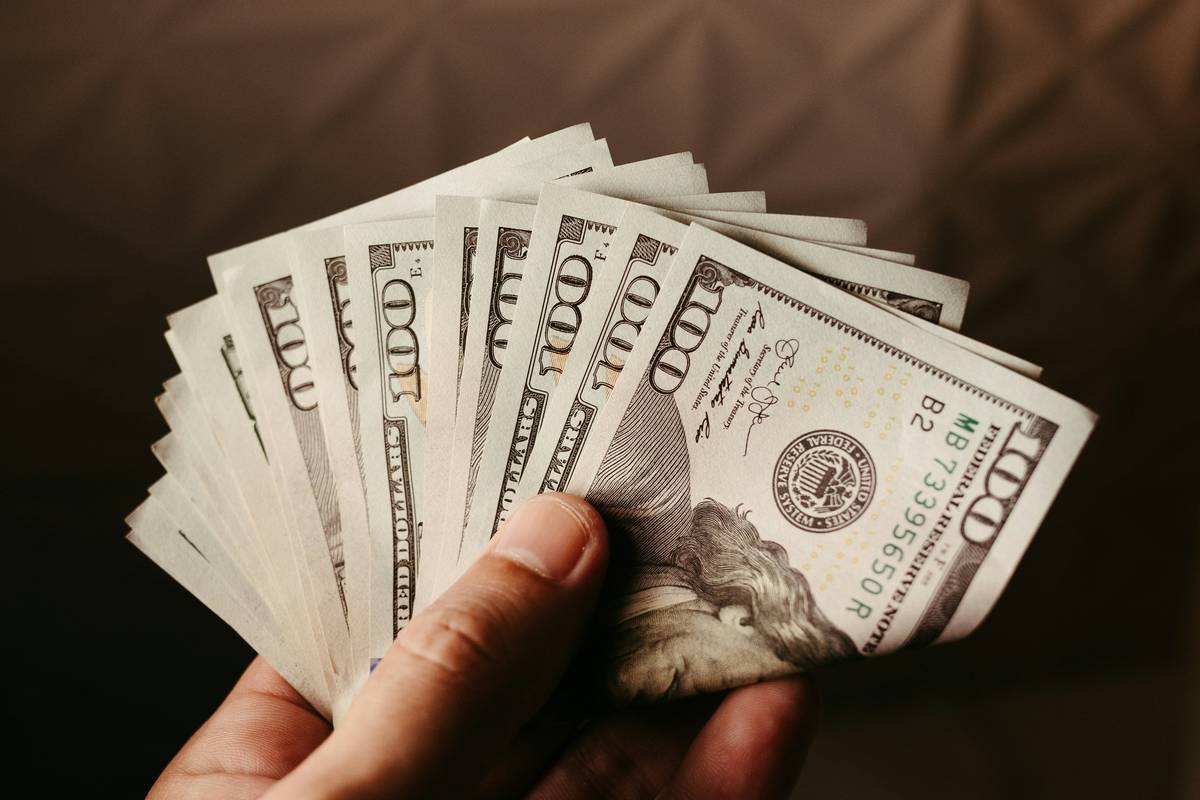 Travel Currency Limits: 7 Proven Tips to Avoid Costly Mistakes