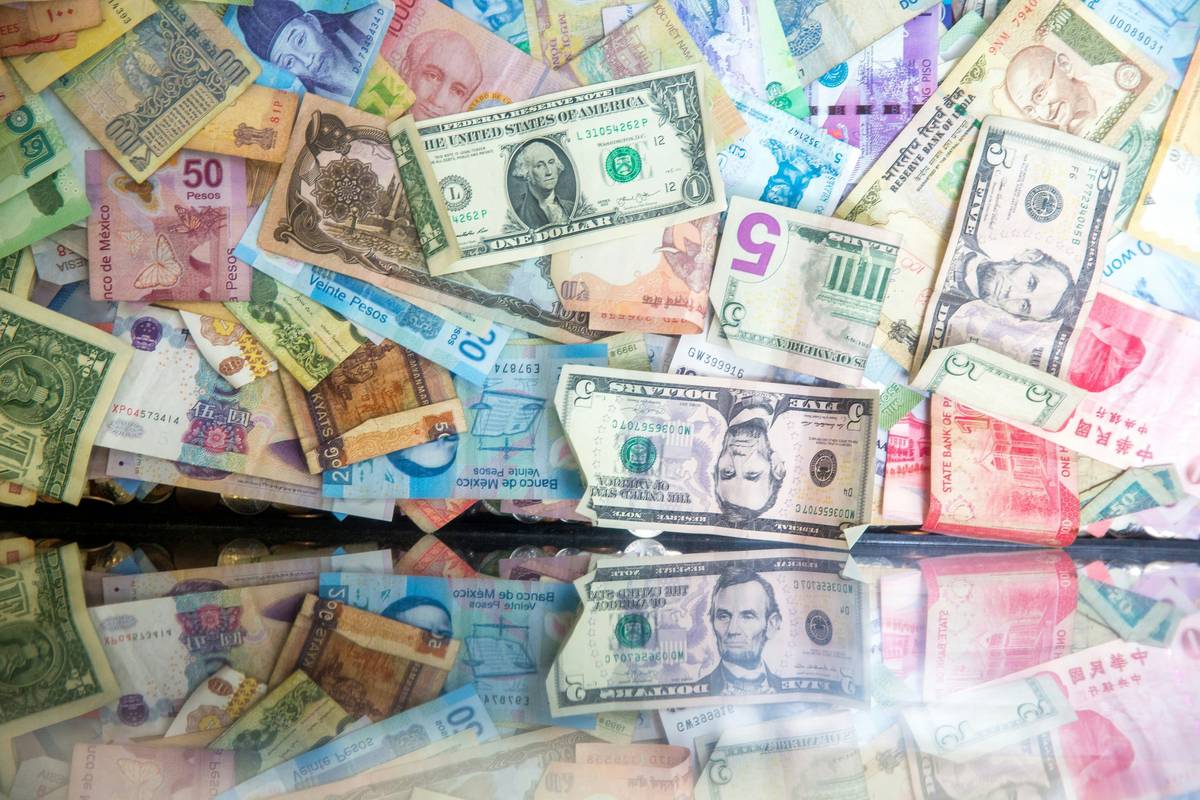 10 and one 10 us dollar bill